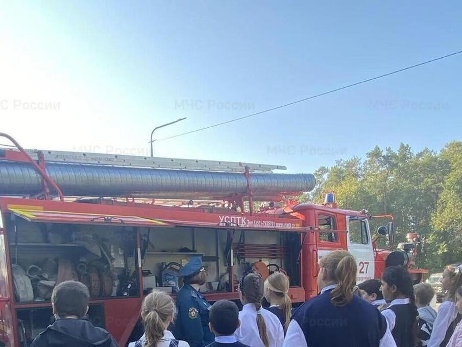 Данковская школа заглянула в сердце 27‑й пожарно‑спасательной части